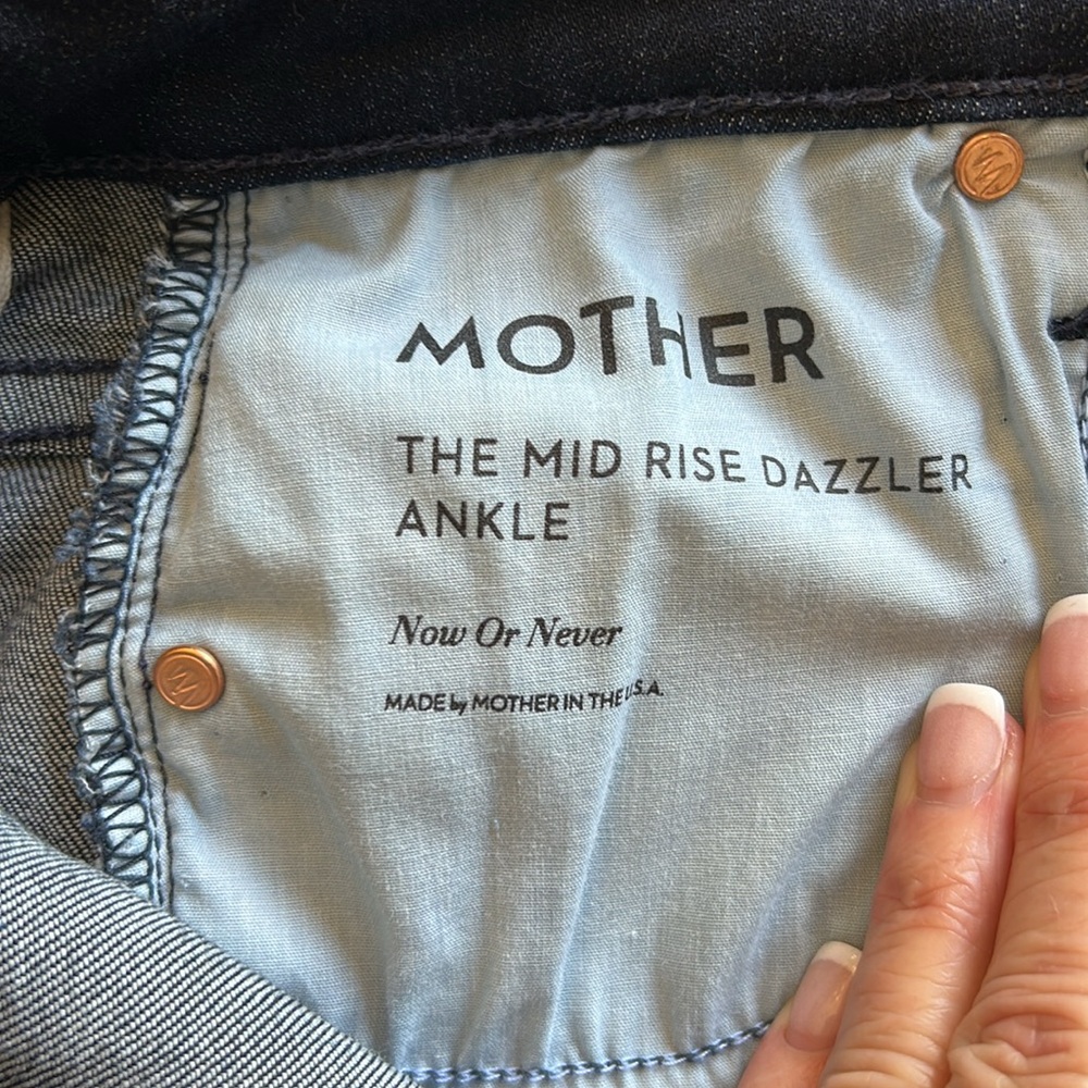Mother The Mid Rise Dazzler ankle in Now or Never wash size 26 - Picture 8 of 16
